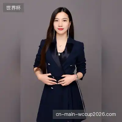 易纲